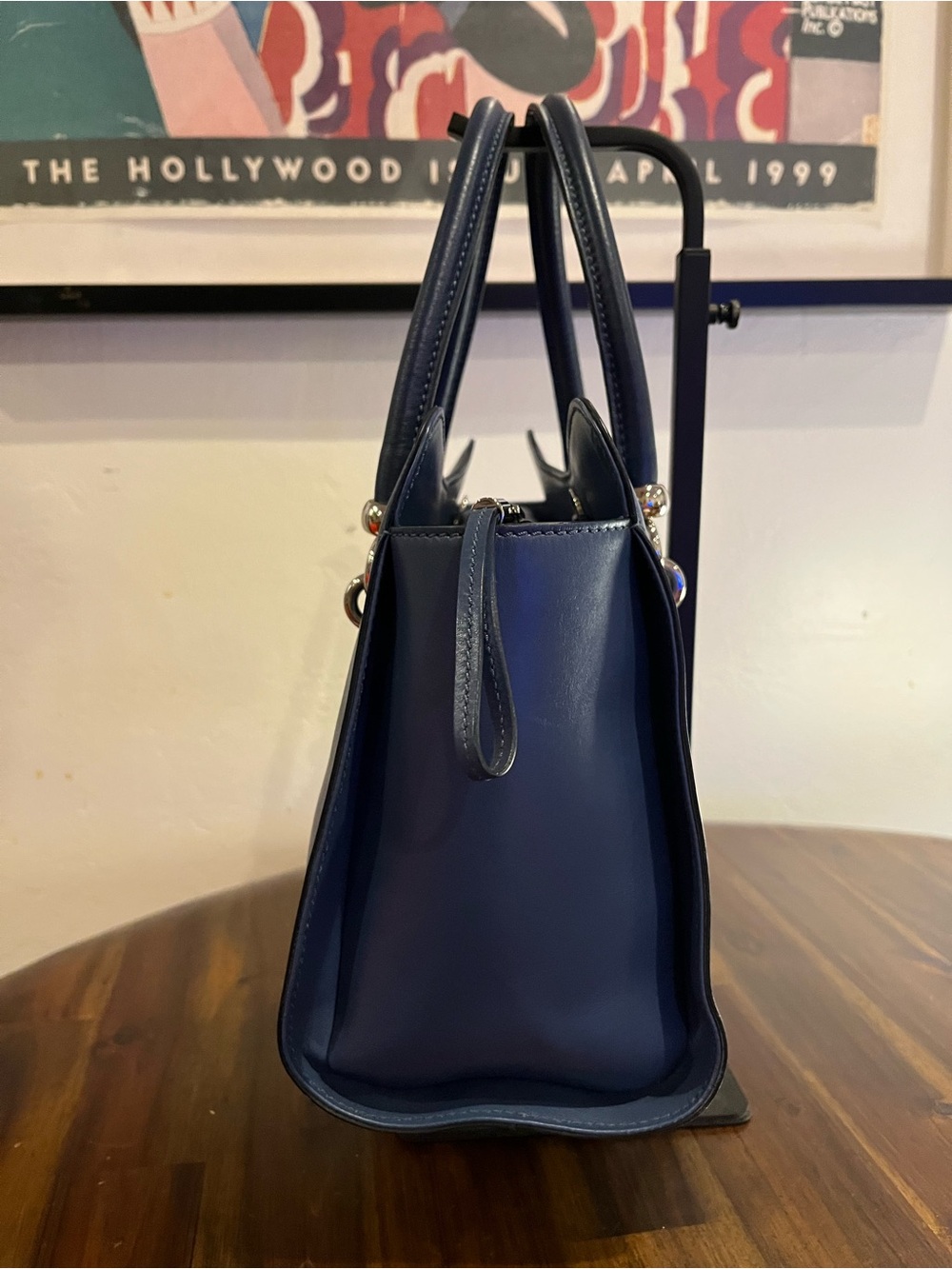 Tod’s Sella Navy Leather Tote Bag with Silver Hardware - Picture 3 of 10